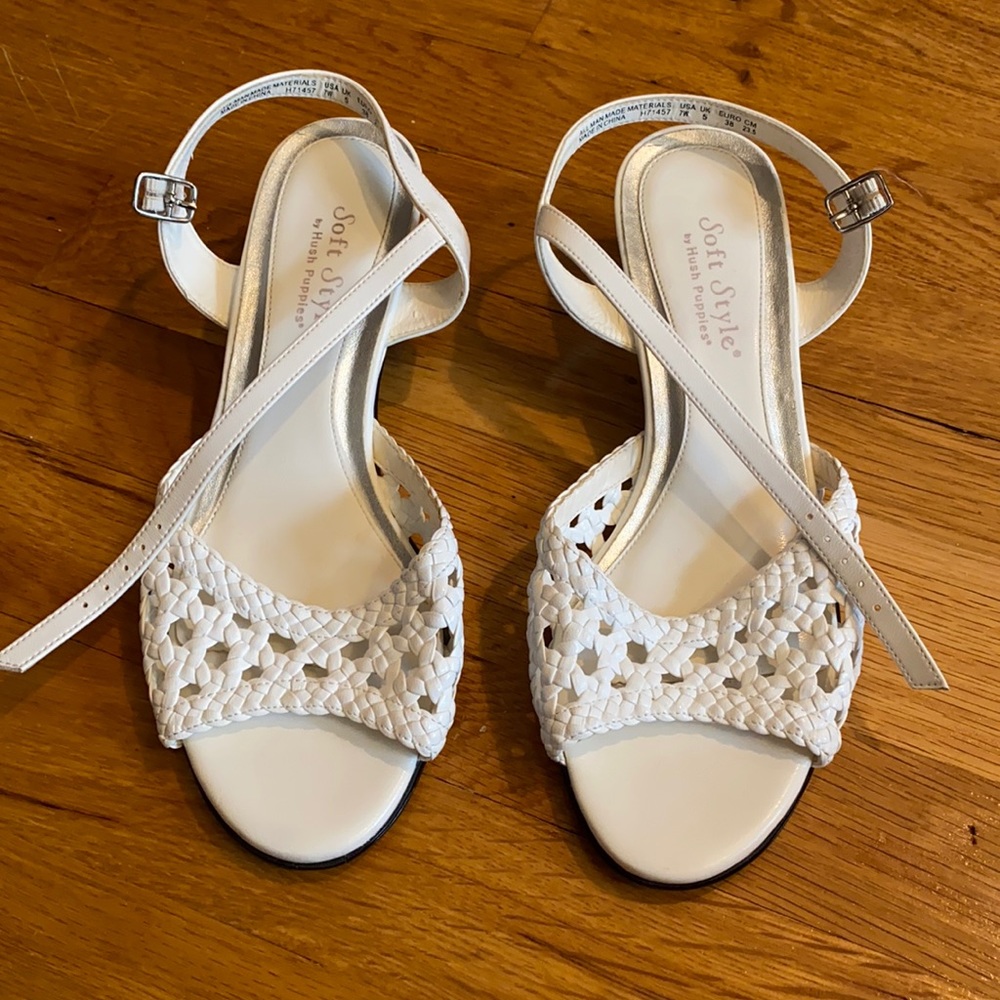 Hush Puppies Soft Style Sandals 7W